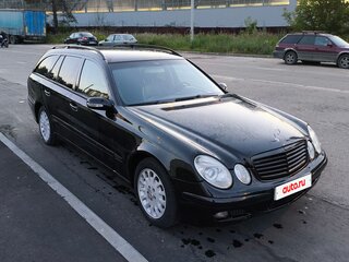 2004 Mercedes-Benz E-Класс 220 III (W211, S211), чёрный, 650000 рублей, вид 3