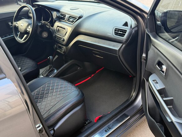 2015 Kia Rio 6-speed III, серый, 900000 рублей - вид 14