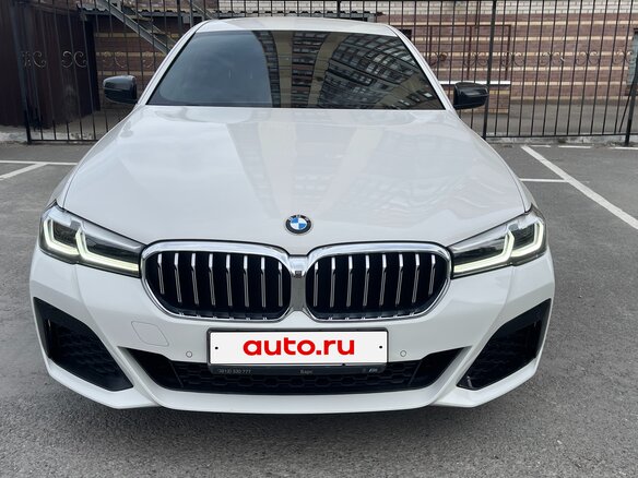 2020 BMW 5 серии 520d xDrive VII (G30/G31/G38) Рестайлинг, белый, 4750000 рублей
