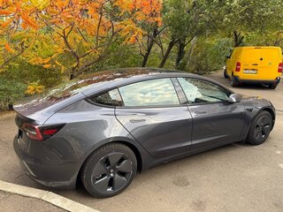 2021 Tesla Model 3 Long Range I, серый, 3650000 рублей, вид 3