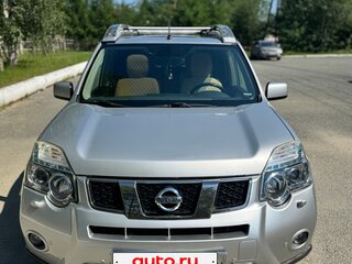 2011 Nissan X-Trail II Рестайлинг, серебристый, 1350000 рублей, вид 1