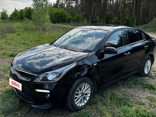 2019 Kia Rio IV, чёрный, 1300000 рублей, вид 1