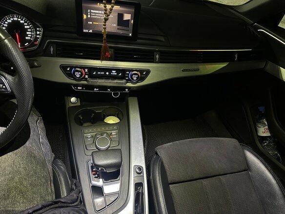2018 Audi A4 V (B9), синий, 2250000 рублей - вид 21