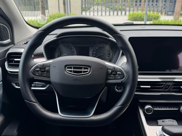 2021 Geely Coolray (Binyue) I, серый, 1290000 рублей - вид 17