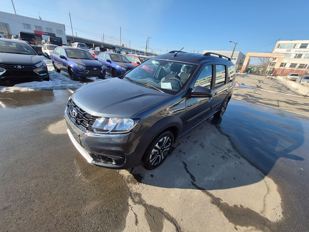 Открыть фотографии: Lada (ВАЗ) Largus I Рестайлинг