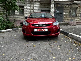 2013 Hyundai Solaris I, красный, 860000 рублей, вид 2