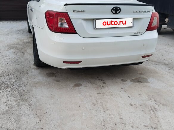 2014 Lifan Cebrium (720), белый - вид 1