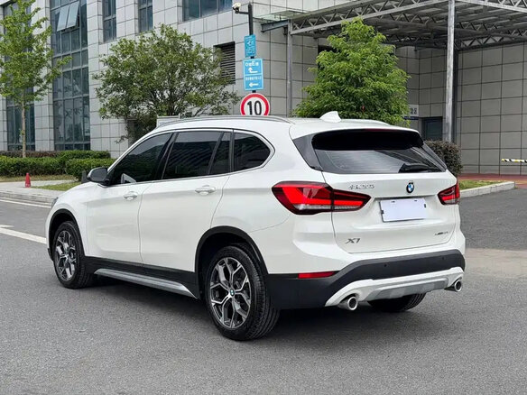 2023 BMW X1 20Li sDrive II (F48) Рестайлинг, белый - вид 17
