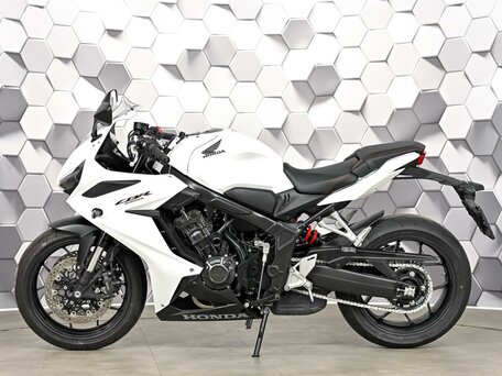 2024 Honda CBR 650R, белый, 1199000 рублей, вид 4