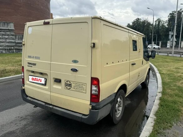 2013 Ford Transit, жёлтый, 797500 рублей - вид 3