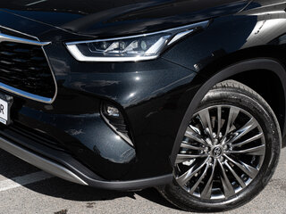 2025 Toyota Highlander IV (XU70), чёрный, 5440000 рублей, вид 4