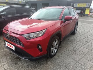2021 Toyota RAV4 V (XA50), красный, 3300000 рублей, вид 2