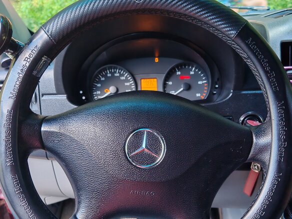 2012 Mercedes-Benz Sprinter, пурпурный, 1700000 рублей - вид 12