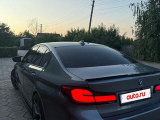 2017 BMW 5 серии 540i VII (G30/G31/G38), серый, 3800000 рублей, вид 4