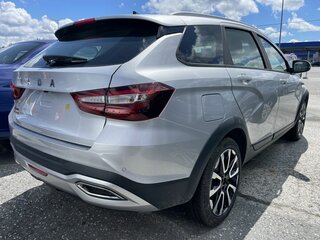 2026 Lada (ВАЗ) Vesta SW Cross I Рестайлинг (NG), серебристый, 2095000 рублей, вид 5