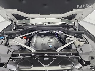 2024 BMW X6 40i III (G06) Рестайлинг, белый, 10750010 рублей, вид 5