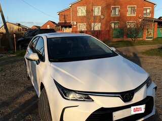 2020 Toyota Corolla XII (E210), белый, 2000000 рублей, вид 2