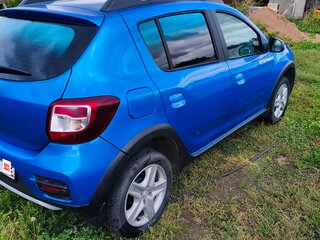 2015 Renault Sandero Stepway II, синий, 770000 рублей, вид 4