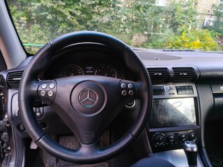 2006 Mercedes-Benz C-Класс 180 II (W203) Рестайлинг, чёрный, 500000 рублей, вид 5