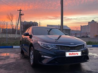 2019 Kia Optima IV Рестайлинг, синий, 1760000 рублей, вид 1