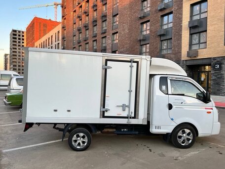 2023 Hyundai Porter II, белый, 4000000 рублей, вид 5