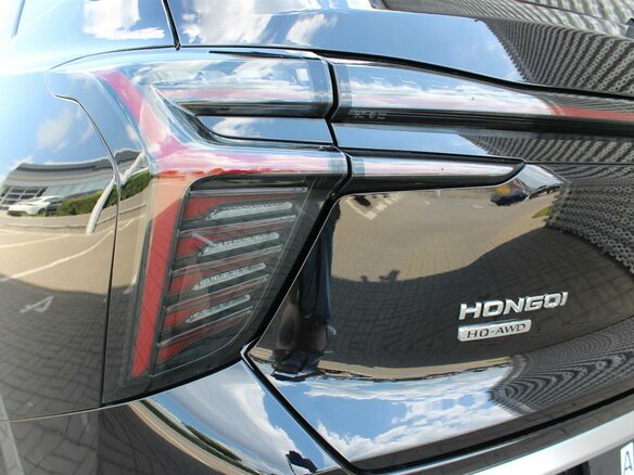 2025 Hongqi HS3, чёрный - вид 12