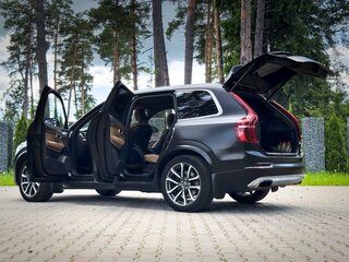 2015 Volvo XC90 II, чёрный, 2250000 рублей, вид 4