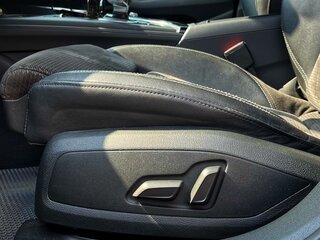 2017 Audi A4 V (B9), чёрный, 2200000 рублей, вид 5