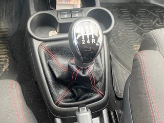 2023 Lada (ВАЗ) Granta Drive Active I Рестайлинг, белый, 900000 рублей, вид 2