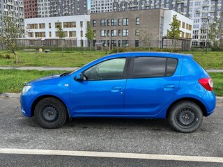 2020 Renault Sandero II Рестайлинг, синий, 1200000 рублей, вид 2