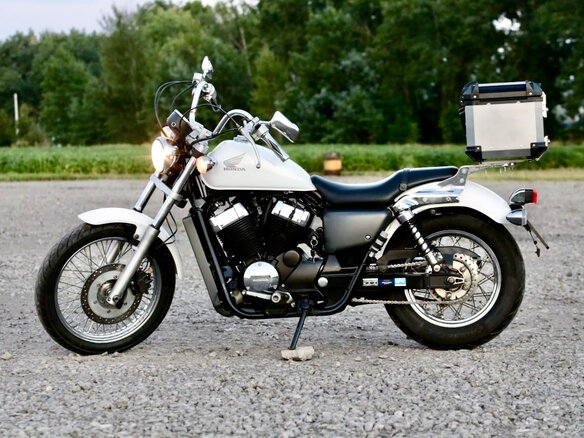 2011 Honda Shadow 750, белый, 737000 рублей
