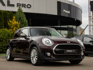 2017 Mini Clubman Cooper II, красный, 1658000 рублей, вид 2