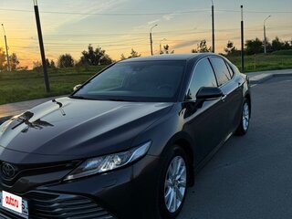 2020 Toyota Camry VIII (XV70), коричневый, 3000000 рублей, вид 1