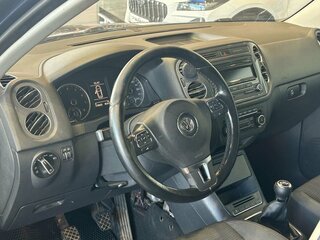 2012 Volkswagen Tiguan I Рестайлинг, синий, 999000 рублей, вид 5