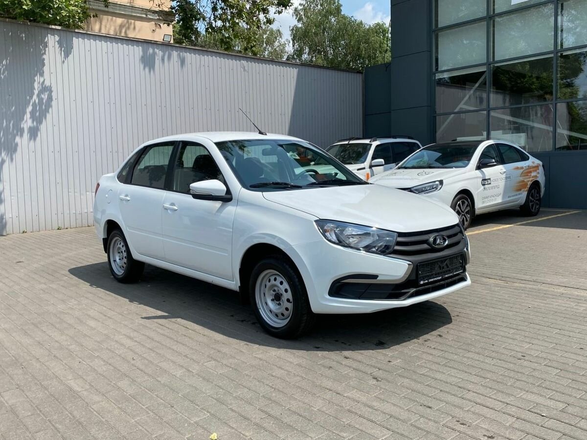 Открыть фотографии: Lada (ВАЗ) Granta I Рестайлинг