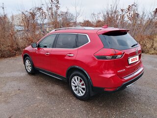 2017 Nissan Rogue II Рестайлинг, красный, 1950000 рублей, вид 4