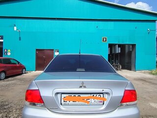 2005 Mitsubishi Lancer IX Рестайлинг, серебристый, 350000 рублей, вид 2