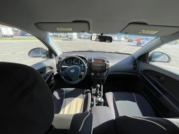 2007 Kia Ceed I, бежевый, 500000 рублей - вид 3