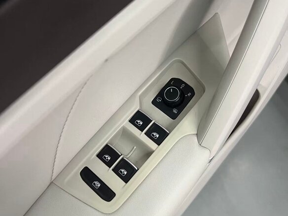 2022 Volkswagen Tayron I Рестайлинг, синий, 2650000 рублей - вид 27
