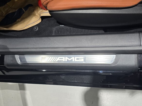 2025 Mercedes-Benz SL-Класс AMG SL 43 43 AMG IV (R232), чёрный, 11990750 рублей - вид 18