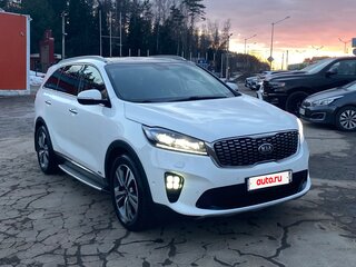 2018 Kia Sorento III Prime Рестайлинг, белый, 2890000 рублей, вид 4