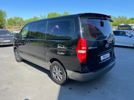 2016 Hyundai Grand Starex I Рестайлинг, чёрный, 2300000 рублей, вид 5
