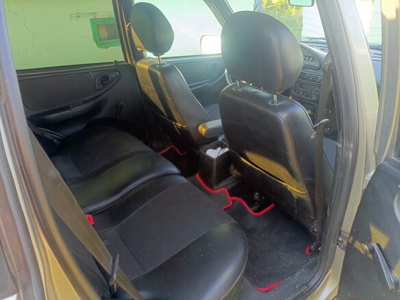 2011 Chevrolet Niva I Рестайлинг, серый, 539000 рублей - вид 18