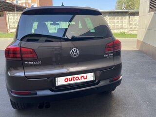 2016 Volkswagen Tiguan I Рестайлинг, коричневый, 1950000 рублей, вид 4