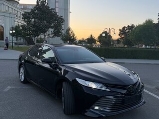 2019 Toyota Camry VIII (XV70), чёрный, 3150000 рублей, вид 2