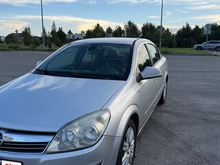 2011 Opel Astra H Рестайлинг, серебристый, 540000 рублей, вид 2