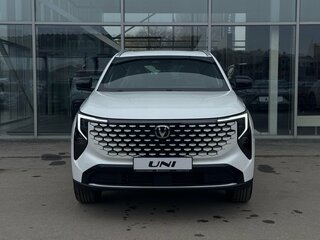 2026 Changan UNI-S I Рестайлинг, белый, 2979900 рублей, вид 3