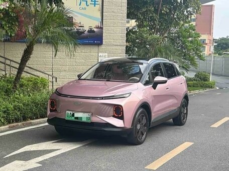 Geely Geometry E