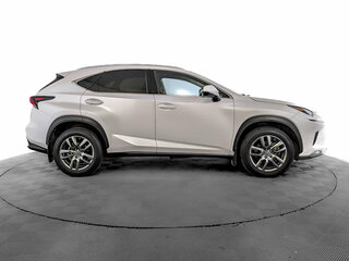 2018 Lexus NX 200 I Рестайлинг, белый, 2755000 рублей, вид 4