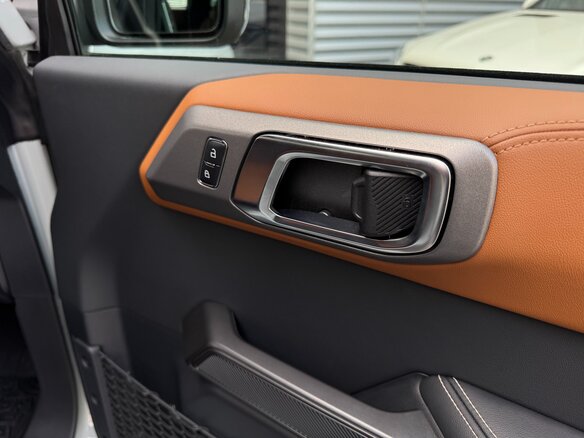 2024 Ford Bronco VI, серый - вид 29
